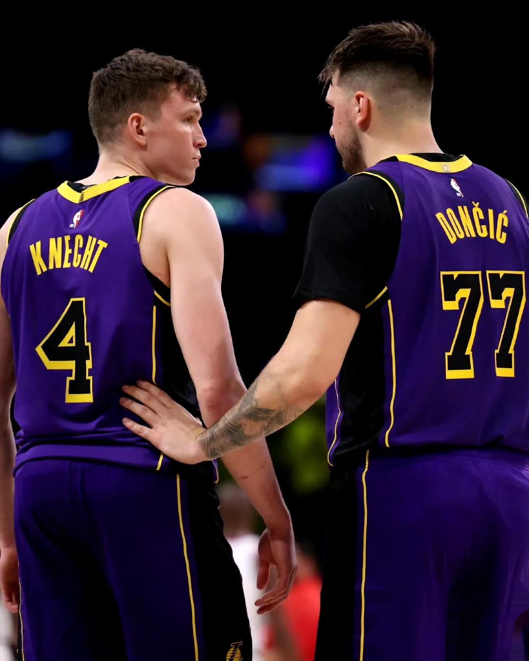 爱游戏官网 -关于窗口期欧冠焦点战；洛杉矶湖人绝杀压哨；信心回归；年轻球员得到机会的信息