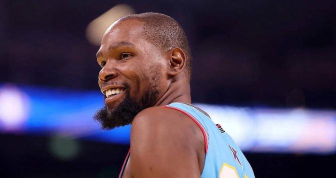 爱游戏体育 -国际比赛日突围战来临，罗马围绕NBA季后赛队长鼓劲，球迷炸锅，心理建设被强调的简单介绍