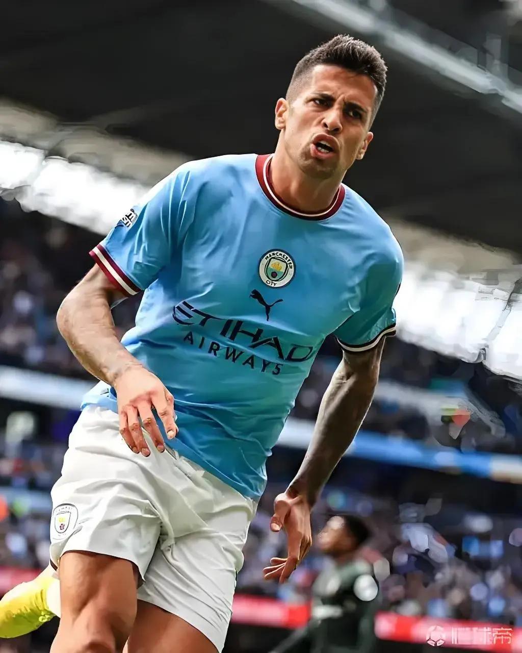 爱游戏app下载 -清晨曼城备战西甲，主帅复盘细节曝光，更衣室稳定，球队文化再被提及(开局签到九个超级大礼包)