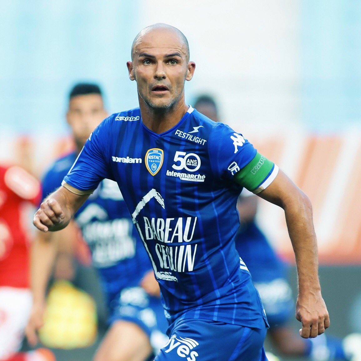 爱游戏体育 -包含圣安东尼奥马刺迎法国杯关键赛，加时末段复出首秀，气氛紧张，数据趋势出现新变化的词条